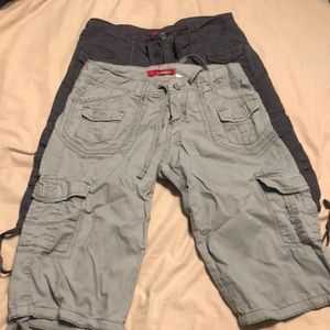 Unionbay cargo crop bermudas  1/3